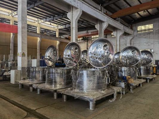 O vertical Bach automático de LGZ opera o centrifugador de filtração para a máquina farmacêutica do centrifugador dos APIs